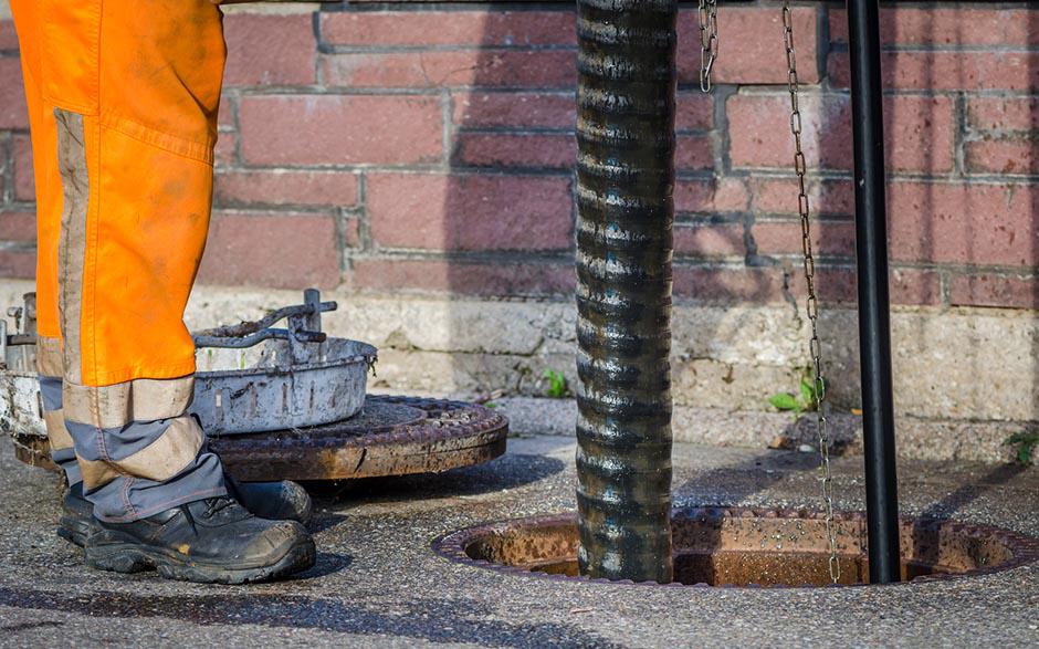 déboucher canalisation egout L'Étang-la-Ville
